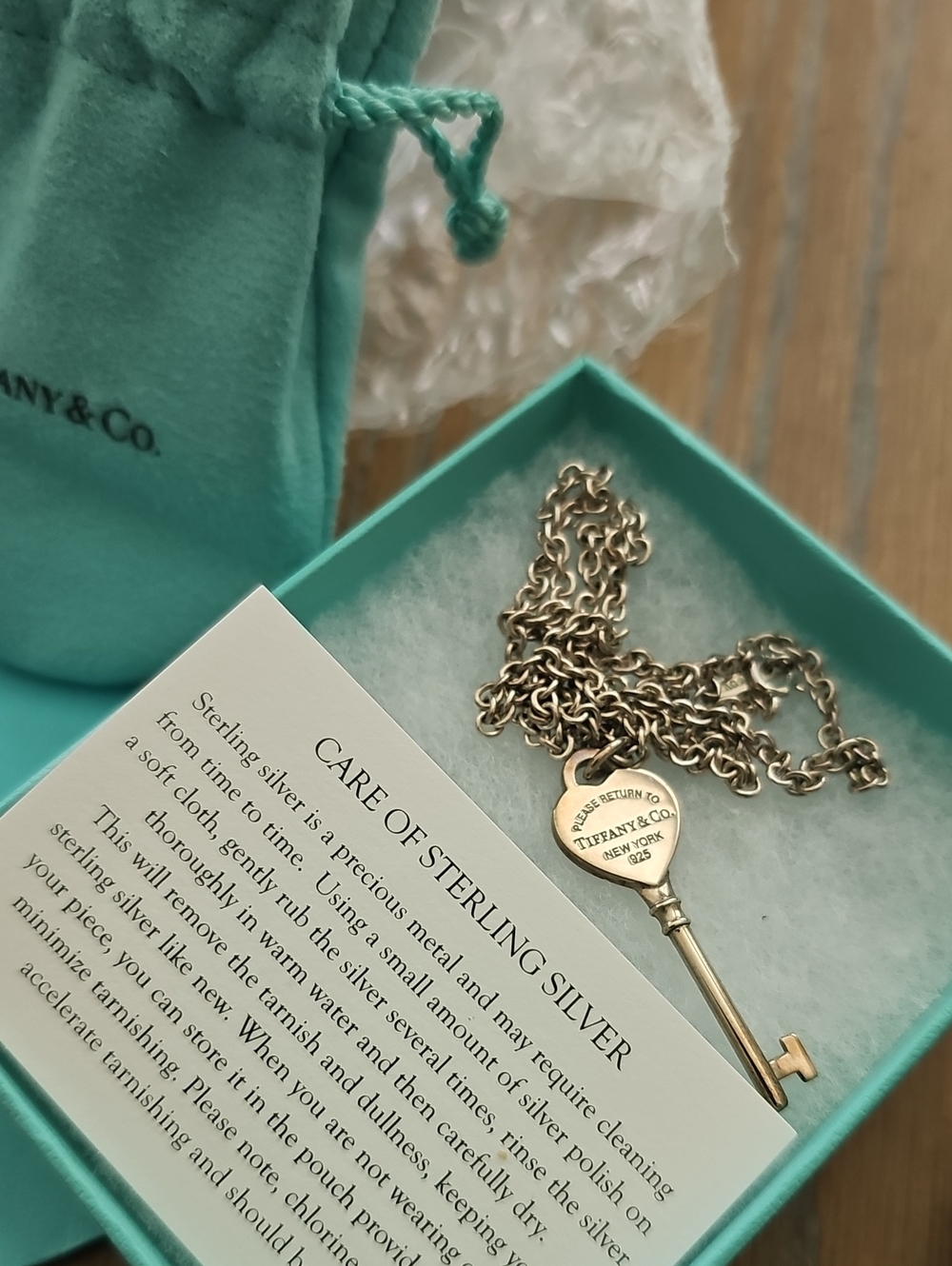 Tiffany & Co. Silver Heart Key Pendant Necklace With Original Packaging - Picture 4 of 11